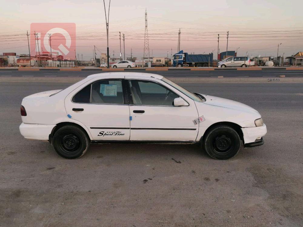 Nissan Sunny